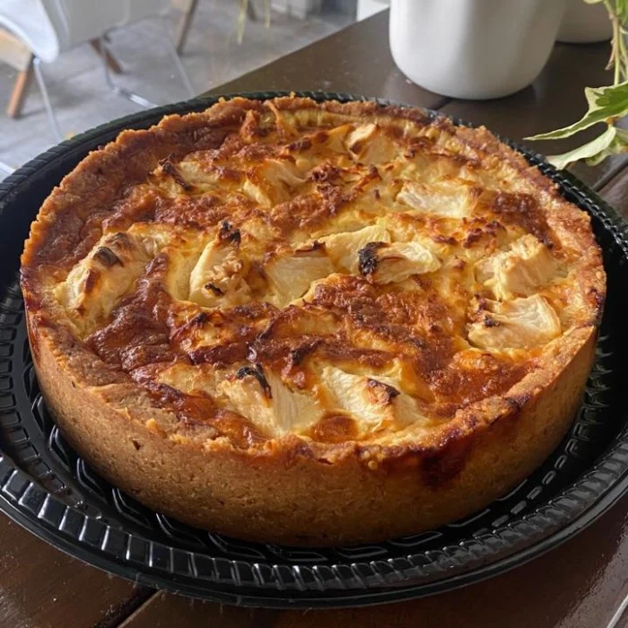 Quiche Salgada de Frango com Abacaxi (zero lactose), Grão Confeitaria Saudável