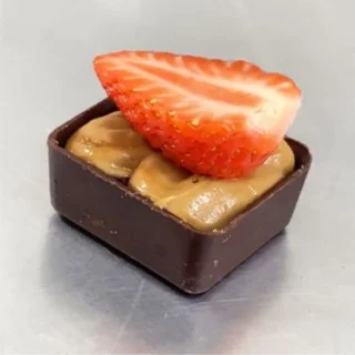 Tacinha de Morango, Grão Confeitaria Saudável