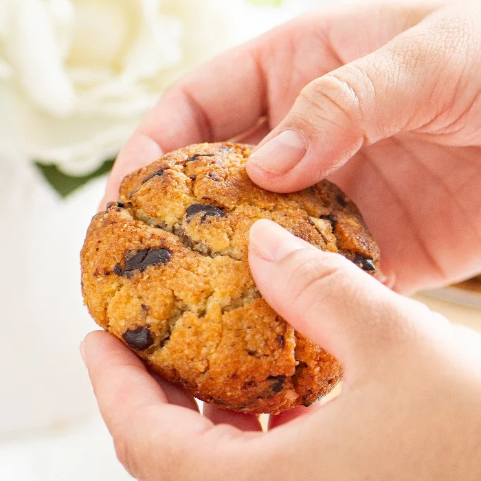 Pacote com 5 Cookies de castanha do Pará  sem leite, Grão Confeitaria Saudável
